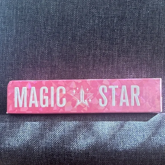 Jeffree Star Magic Star Full Coverage Concealer C15.25 New in Box - Picture 1 of 5